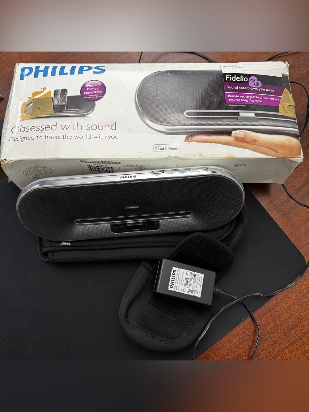 Philips Fidelio Portable Speaker Dock - Black and Silver